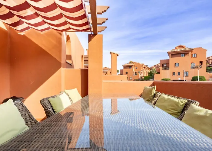 Increible Y Moderno Duplex Con Piscinas Y Preciosas Vistas 4* Εστεπόνα